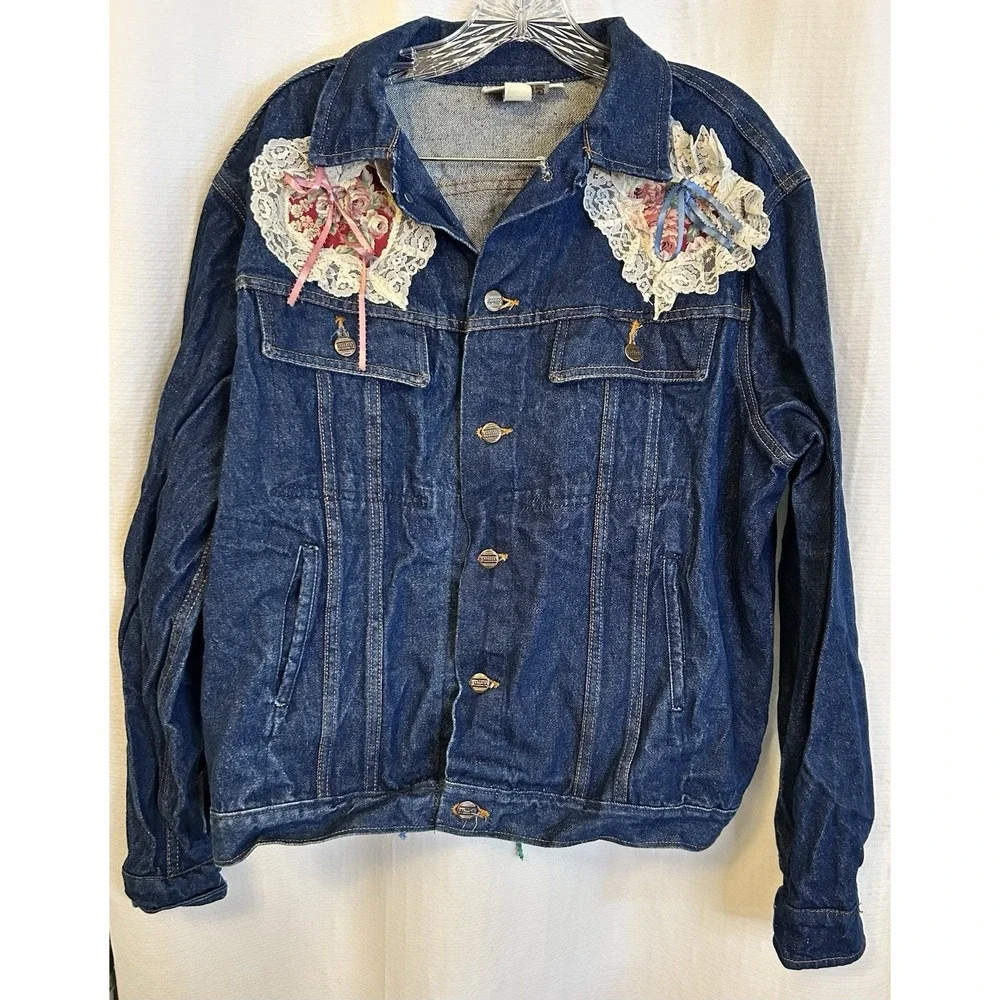 VTG Oversized Denim Jacket W/ Floral & Lace Appliqués Size 46 R Boho Grandmacore
